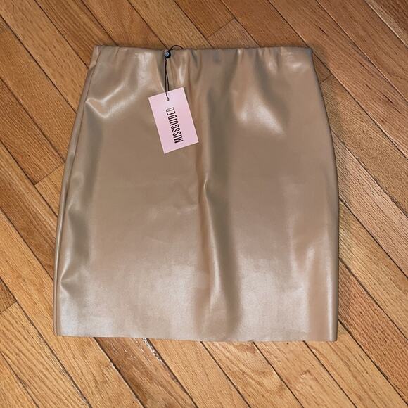 Missguided leather elastic skirt tan size small NWT - Picture 3 of 5